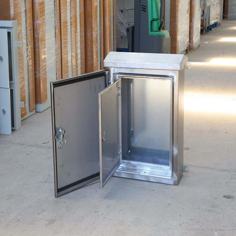 Galvanized Sheet Breakers And Distribution Panels 1600A
